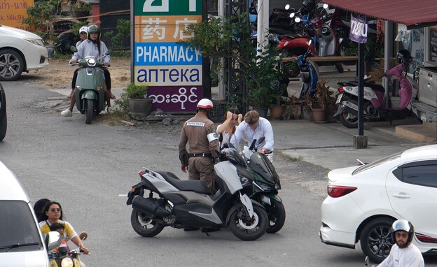 שוטרים פוקט תאילנד שוטרים פוקט תאילנד