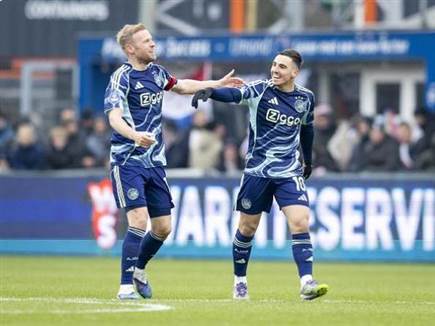 אייאקס עמדה במשימה (GETTY)