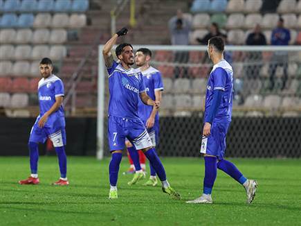 יופי של שחקן (לירון מולדובן)