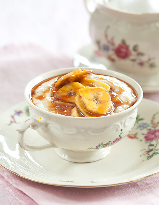 דייסת קוואקר עם בננות וקרמל