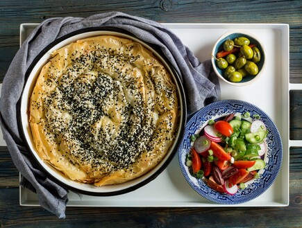 שבלול פילו וגבינות ענק