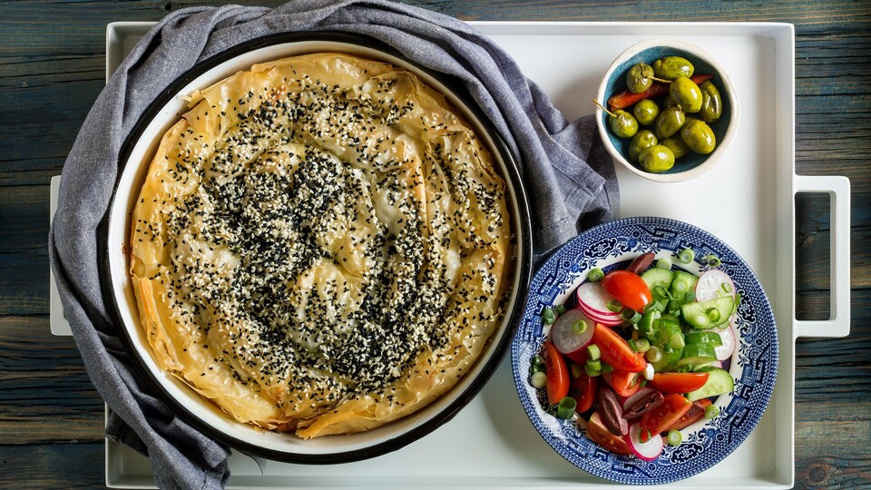 שבלול פילו וגבינות ענק (צילום: שני בריל, mako אוכל)