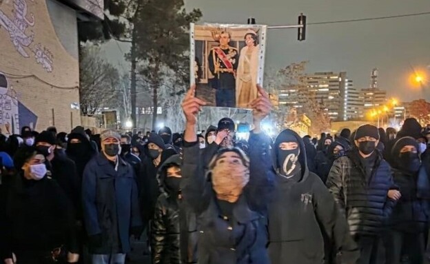 המחאות באיראן