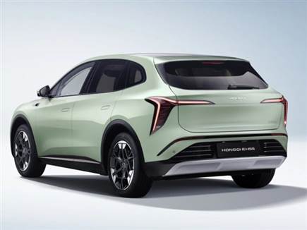 קטן מה-EHS7, אבל בעל ממדים נדיבים (צילום: ספורט 5)