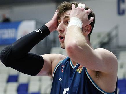 קריית אתא עמוק במשבר (צילום: אלן שיבר)