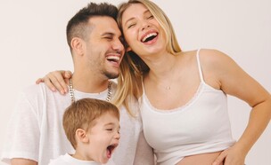 קווין רובין ודניאל קריסטיה חושפים הריון שני (צילום: פרטי, סטודיו מאיסה)