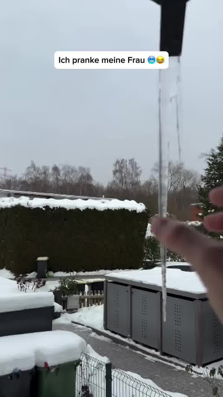 עילה לגירושין: הוריד נטיף קרח מהחלון - וזה מה שהוא עשה לאשתו