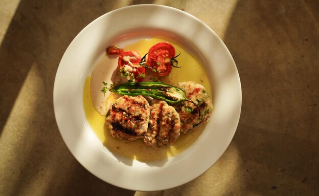 קבב דג. תפריט של רפי כהן בנורה קרית ענבים