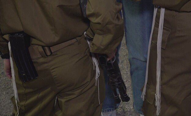 תעשיית הפטורים מגיוס