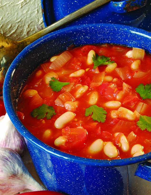 מרק עגבניות טריות ושעועית