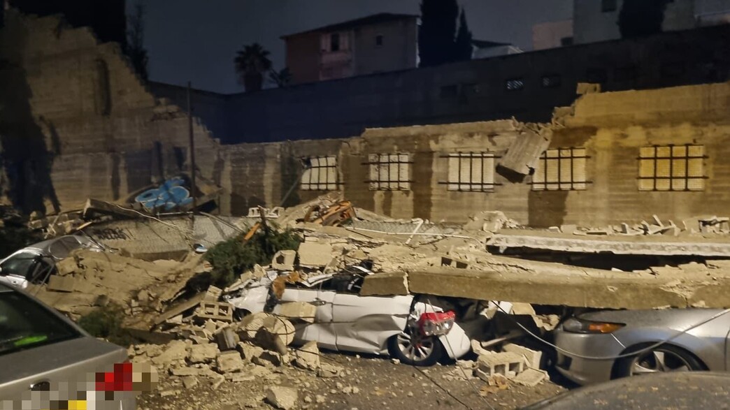 „קרסה במפתיע”: החומה ביקב ההיסטורי נפלה בגלל הרוחות