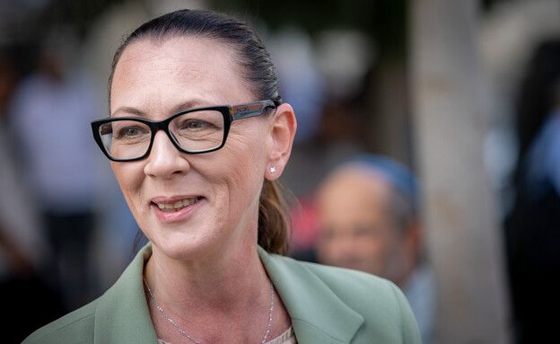 יוליה מלינובסקי