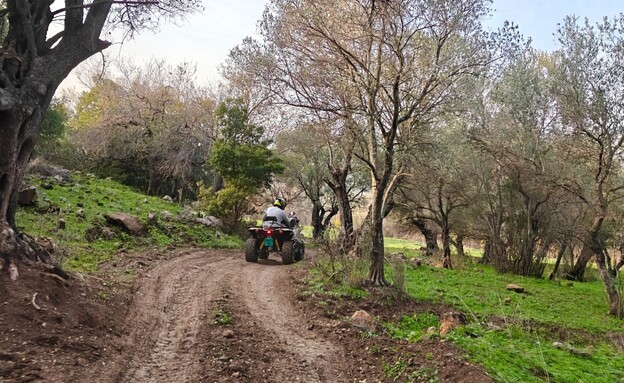 טיול טרקטורונים