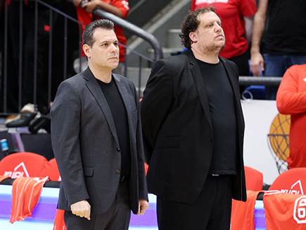 לא מתכוונים לשחרר שחקנים (אלן שיבר)