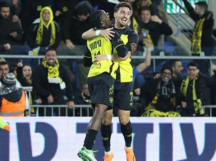 במחצית השנייה, שועה בישל למוזי את השער שסגר עניין (דני מרון)