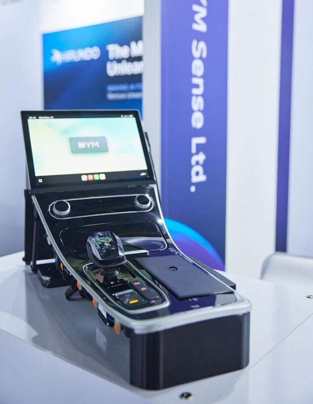 אבטיפוס DYM Senses