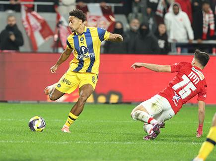 המחצית הראשונה אכזבה (אלן שיבר)