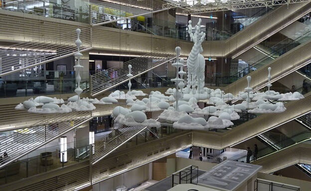 יפן אדריכלות מרכז קניות G-Six בגינזה אדריכל יושיאו