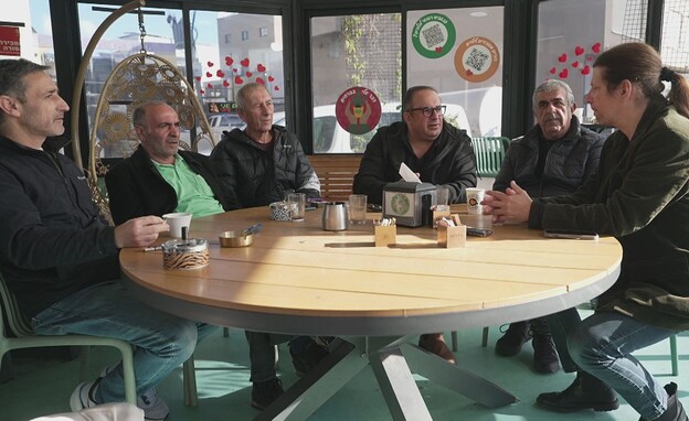 תושבים מקומיים ממעלה יוסף