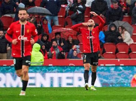 (Photo by Rafa Babot/Getty Images) (צילום: ספורט 5)