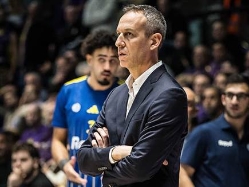 (עודד קרני) (צילום: ספורט 5)