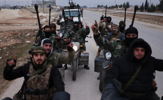 כוחותיו של א-שרע השתלטו על מחוזות כורדיים