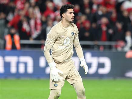 גיבור הדרבי (אלן שיבר) (צילום: ספורט 5)