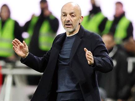 מליקה קיבל לא מעט ביטחון. לאזטיץ` (אלן שיבר) (צילום: ספורט 5)