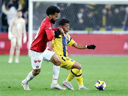 (צילום: אלן שיבר) (צילום: ספורט 5)