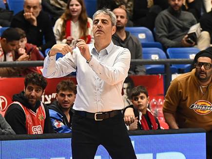 אלי רבי יחזור לליגה שלו מול נס ציונה (צילום: ברני ארדוב)