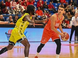 (ברני ארדוב) (צילום: ספורט 5)