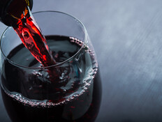 כוס יין אדום (צילום: 123RF‏)