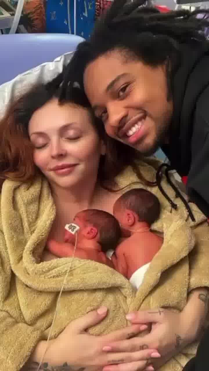 אחרי גילוי המחלה הנדירה של בנותיה: ג'סי נלסון וארוסה הראפר זאיון פוסטר החליטו להיפרד