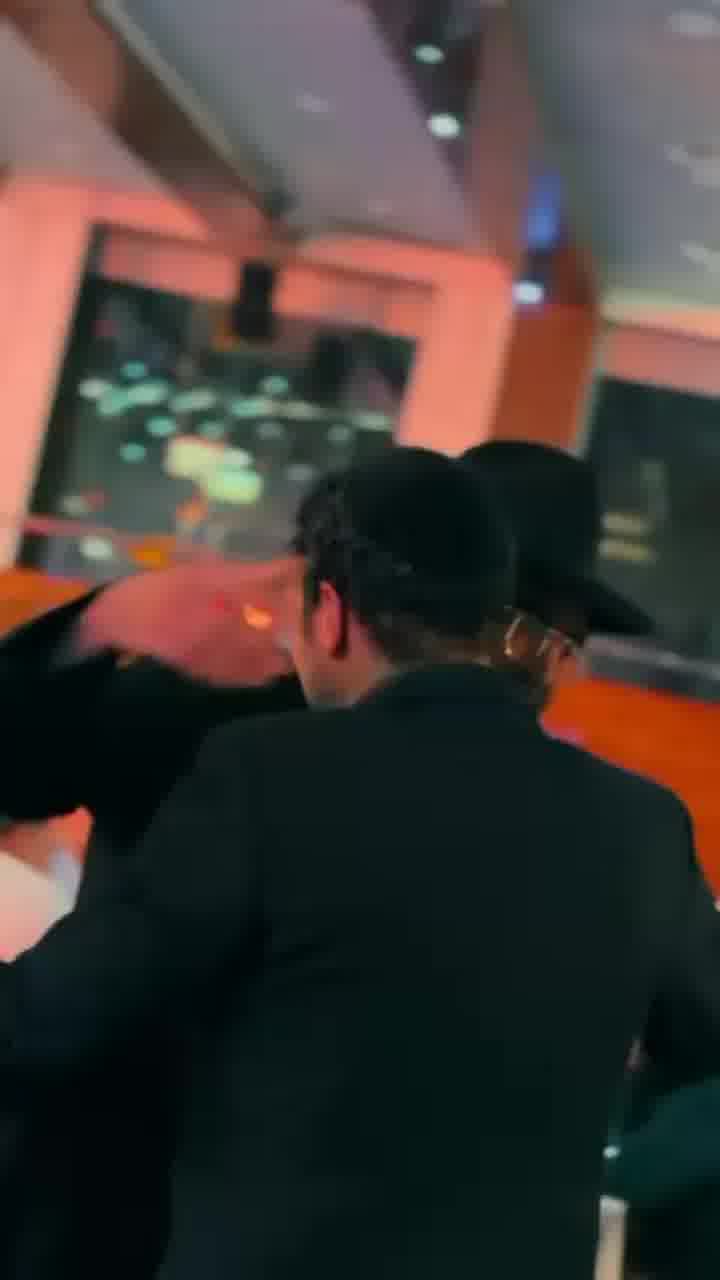 עדן הראל עדיין בהתרגשות מחתונת בנה אמש: "אין מילים. רק להודות על כל הטוב והחסד שהשם עושה איתנו"