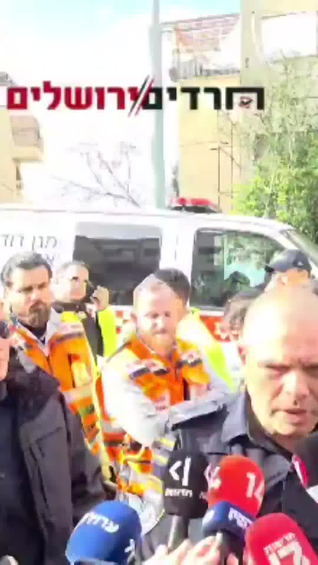 מפקד מרחב ציון תנ"צ שלומי בכר: "לא עולה חשד לאירוע חומרים מסוכנים"