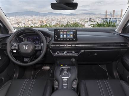 המחיר יקר גם לעומת המתחרים מקוריאה ויפן (צילום: ספורט 5)