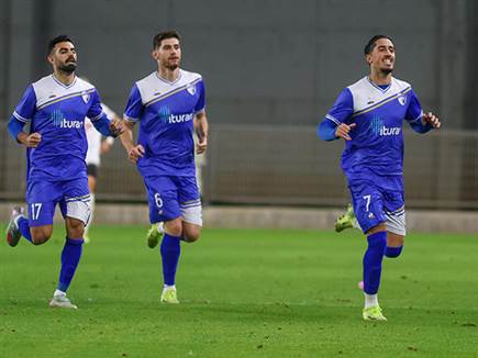 מטפסים בטבלה (קובי אליהו)