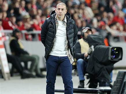 קוז`וך יורד למקום השני (אלן שיבר)