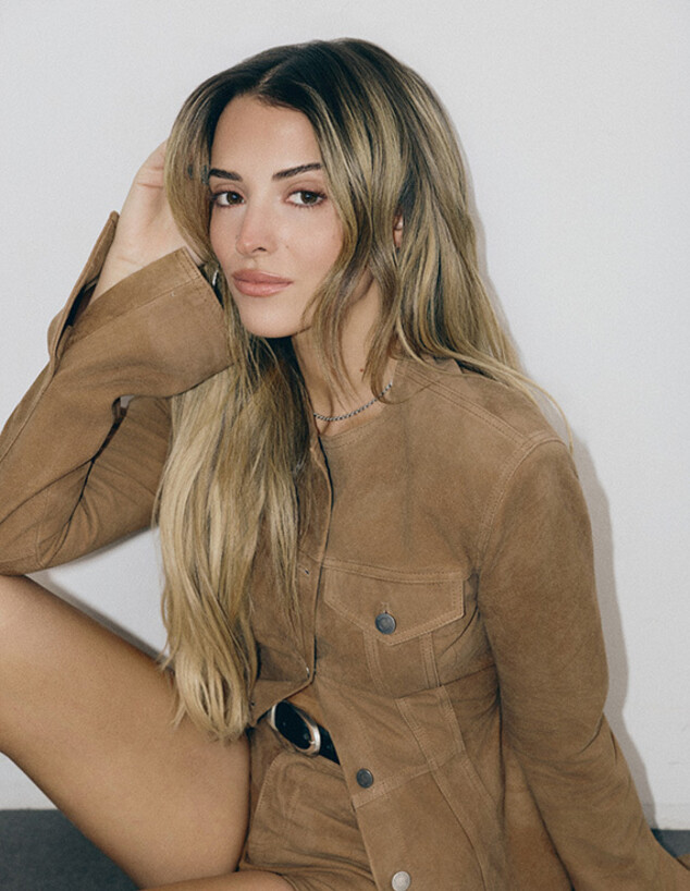 סתיו נפתלי סתיו נפתלי