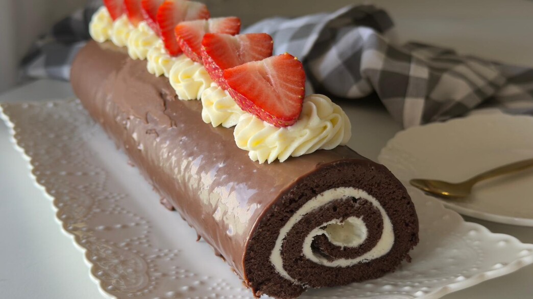 רולדת שוקולד עם קצפת