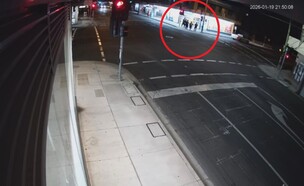 באמצע הרחוב: נערים יהודים מותקפים במלבורן (צילום: מתוך הרשתות החברתיות לפי סעיף 27א' לחוק זכויות יוצרים)