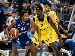 (עודד קרני) (צילום: ספורט 5)