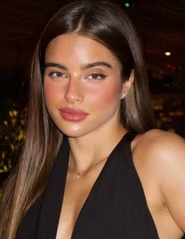 נועה ואילנה במיאמי