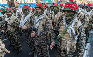 משמרות המהפכה (צילום: HOSSEIN BERIS/Middle East Images/AFP, getty images)