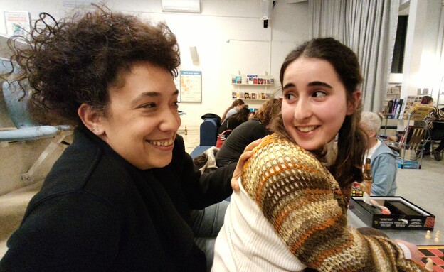 שני זילכה והילה בר