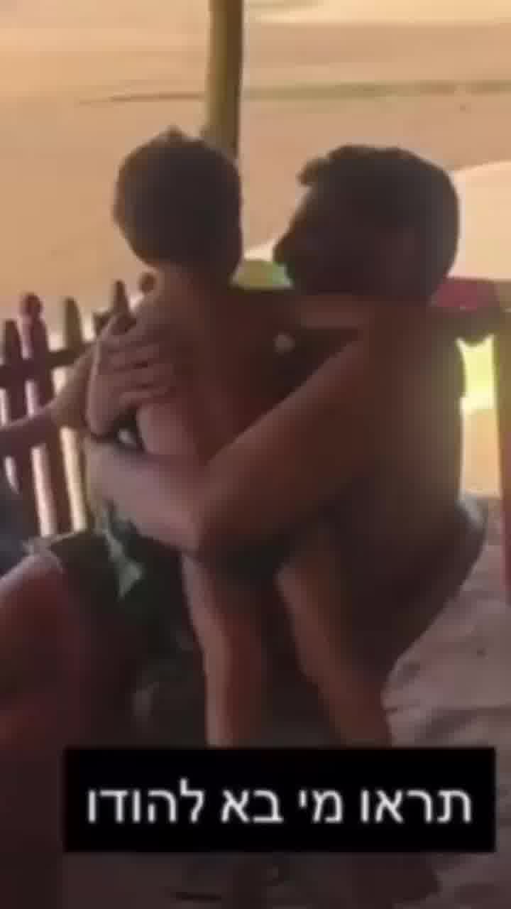 יוסי מרשק הצטרף לטיול בהודו של נעמי לבוב ושני ילדיהם המשותפים, יחד עם בן זוגה של נעמי