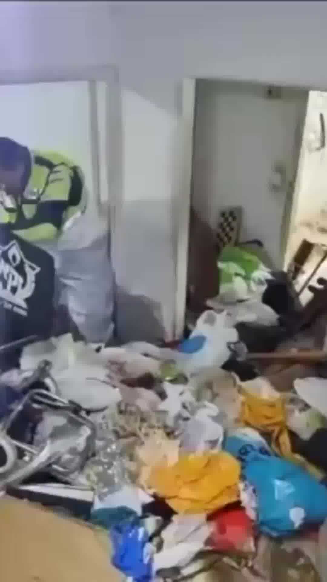 גבר בן 79 אותר ללא רוח חיים במצב ריקבון בתל אביב