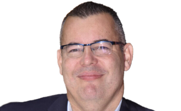 דני (דניס) סיטרינוביץ דני (דניס) סיטרינוביץ