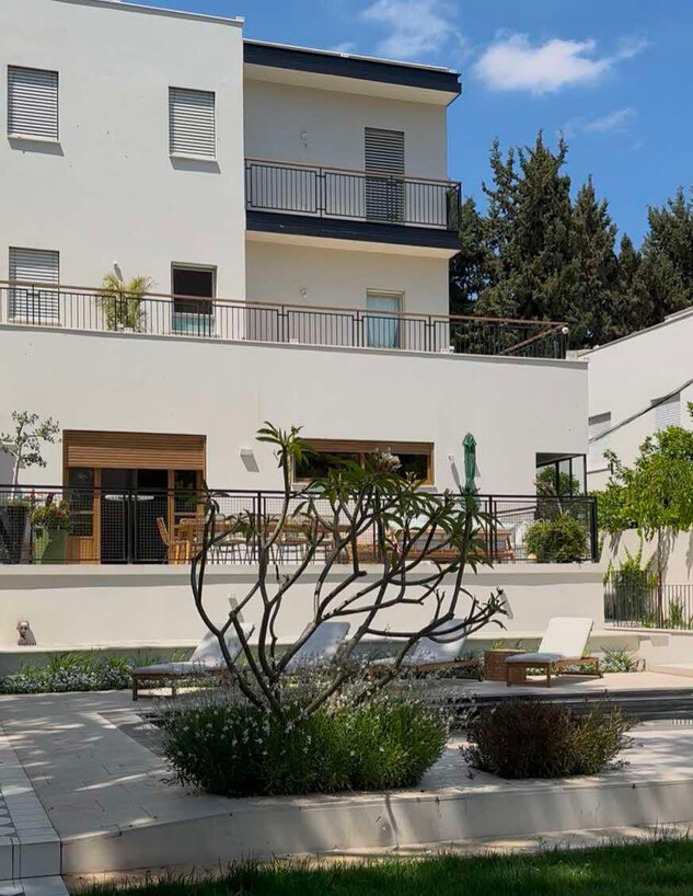 בית ברמת גן, ענבל אגא 