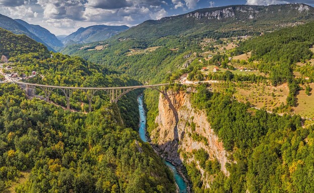 קניון נהר טארה מונטנגרו קניון נהר טארה מונטנגרו
